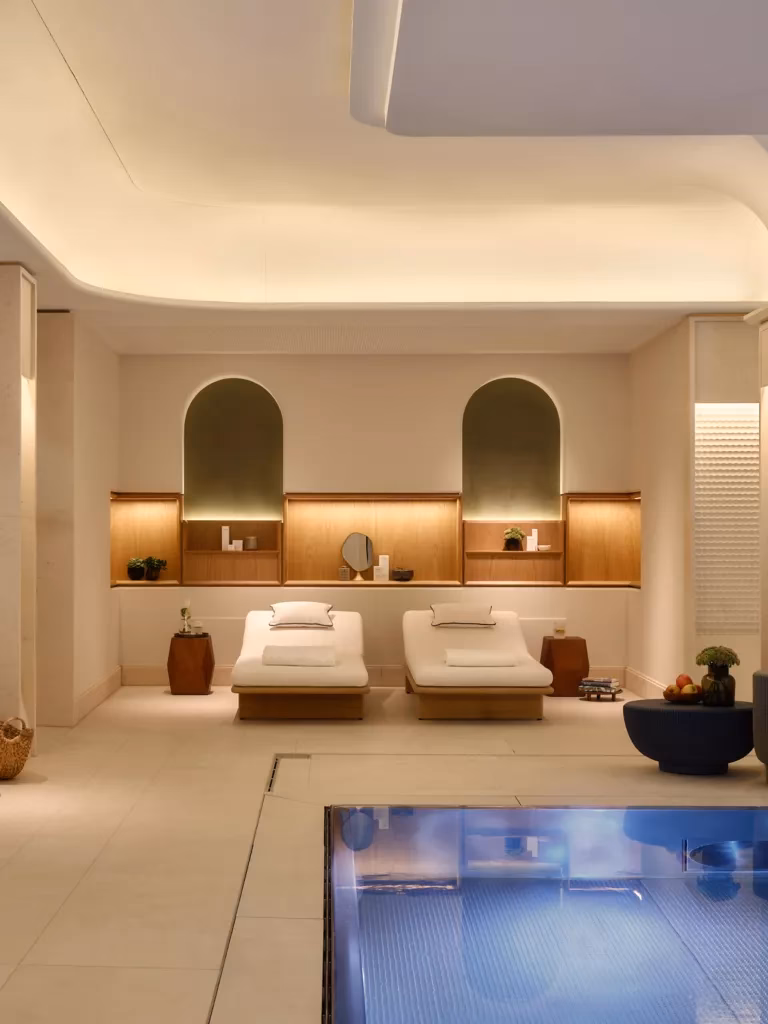 Does Rosewood spa offer a facial?