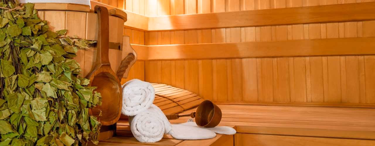 Was ist der Unterschied zwischen einer russischen Banja und einer finnischen Sauna?