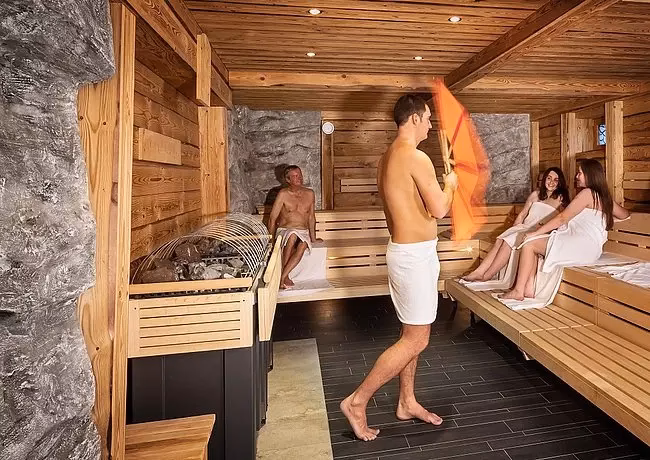 What are the best Thai massage spas?