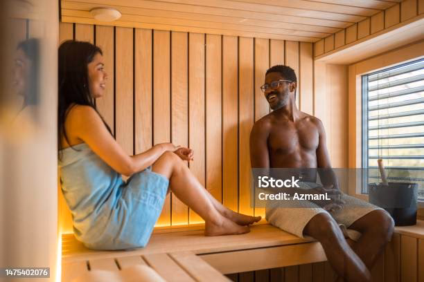 Was tun bei einem Flirt-Versuch?