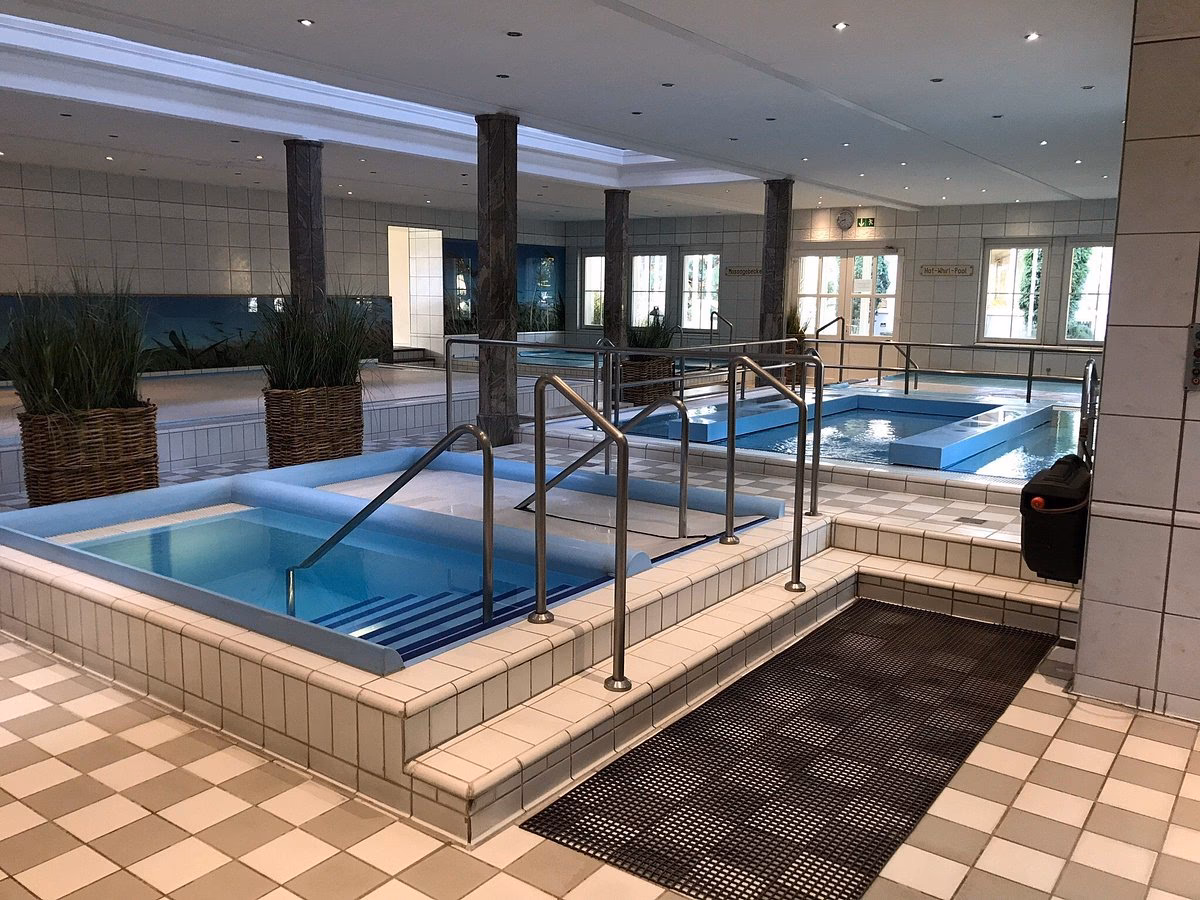 Was für Kleidung sollte man in der Sauna tragen?