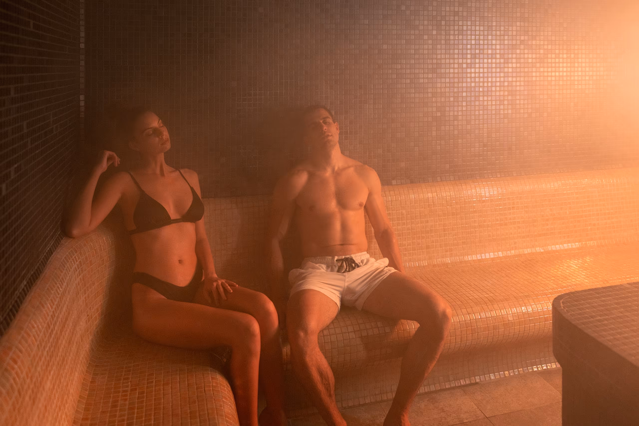 How does a sauna affect your body temperature?