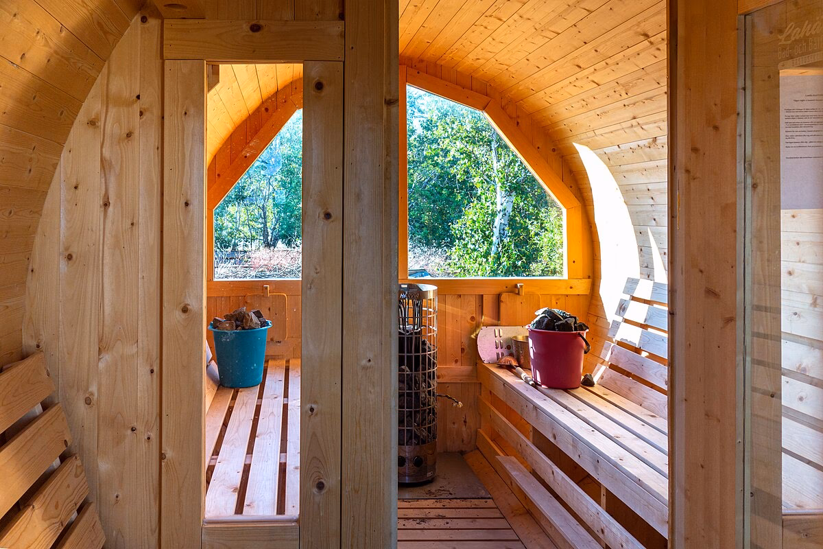 Was ist der Unterschied zwischen einer Sauna und einer Aufgusssauna?