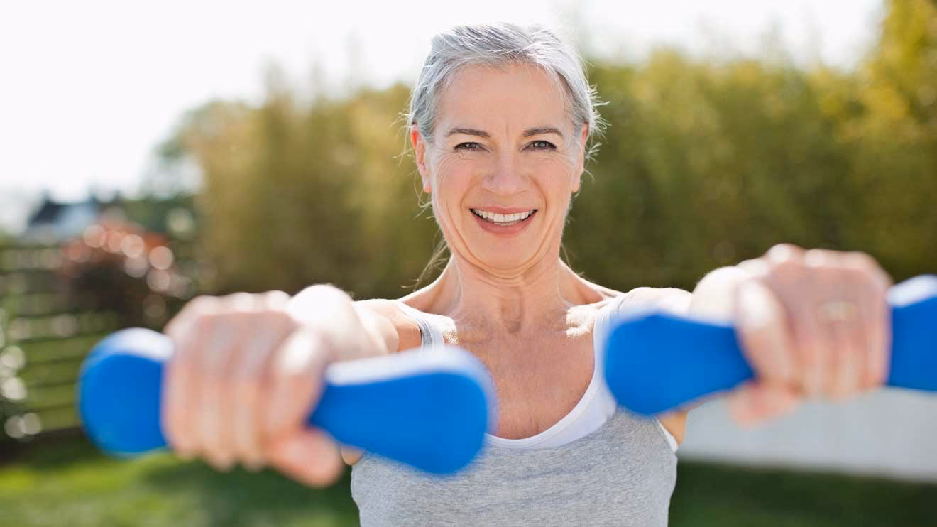 Wie bekomme ich schlaffe Haut an den Armen?