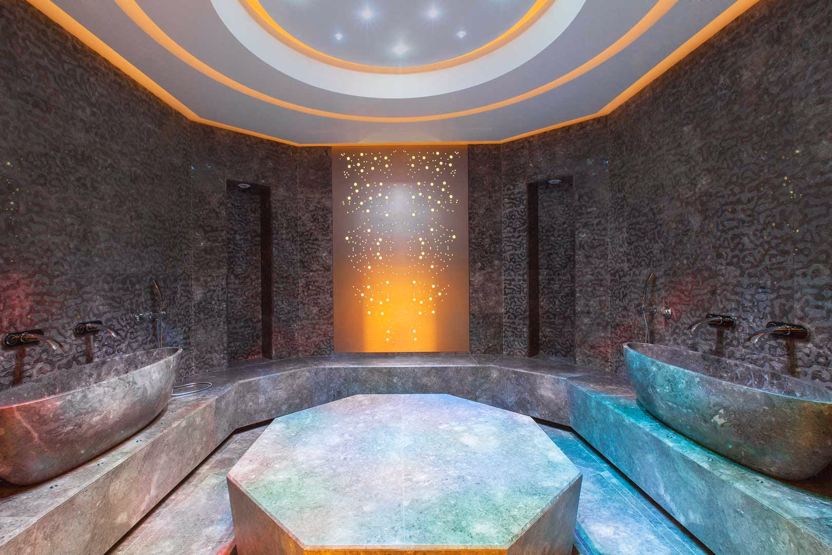 What are Sorin's responsibilities at Shiseido Spa?