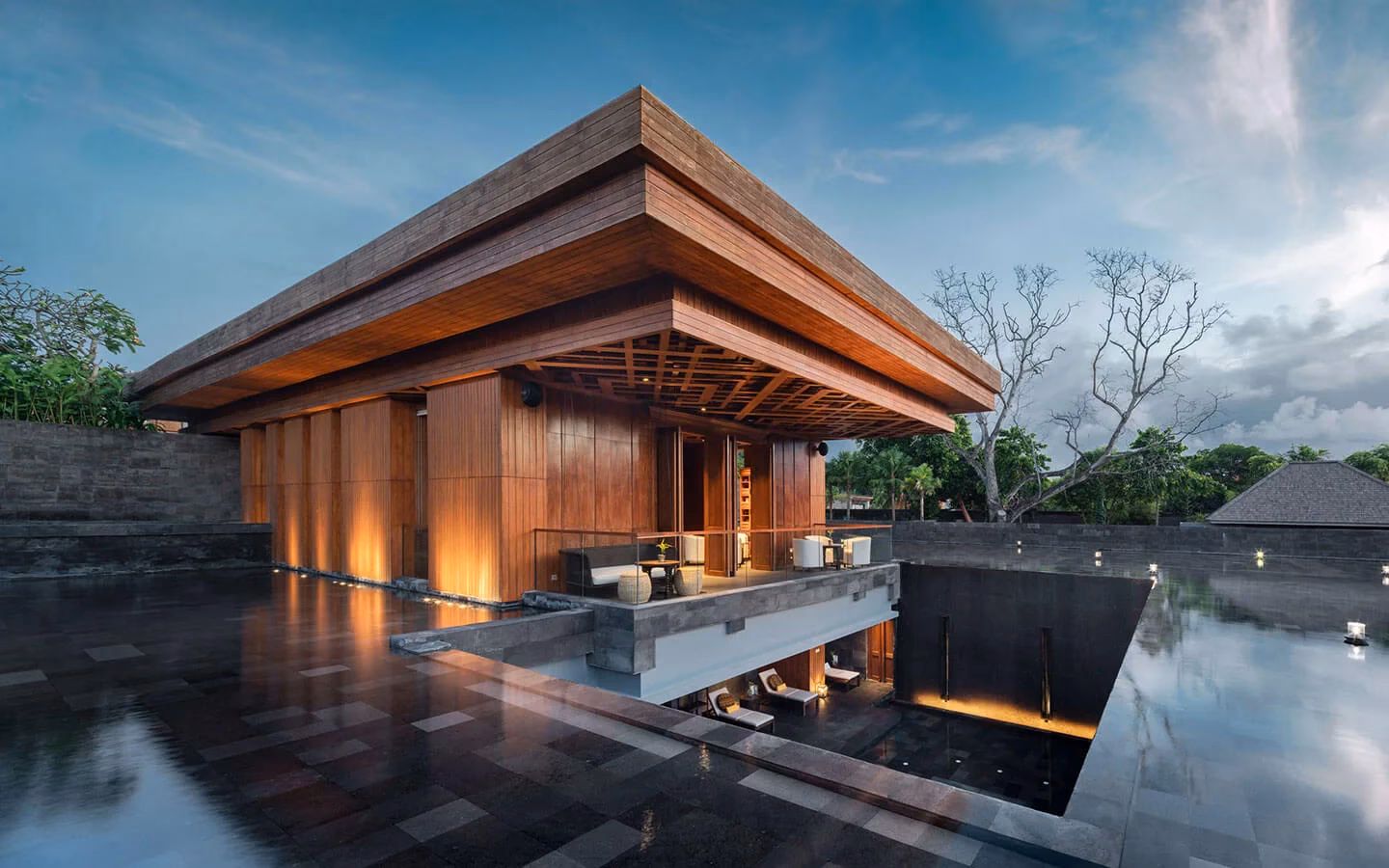 Why should you visit a spa in Seminyak?