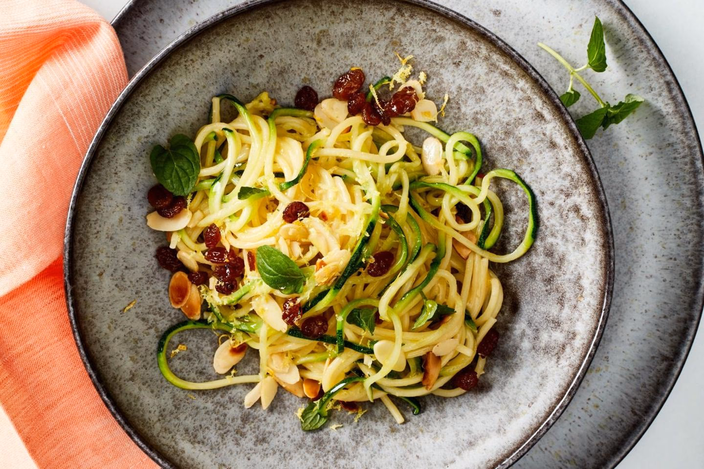 Wie bereite ich Zucchini an?
