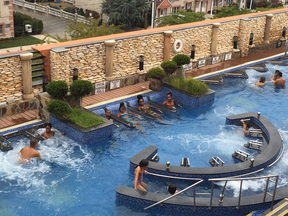 How much does a day spa cost near Queens?