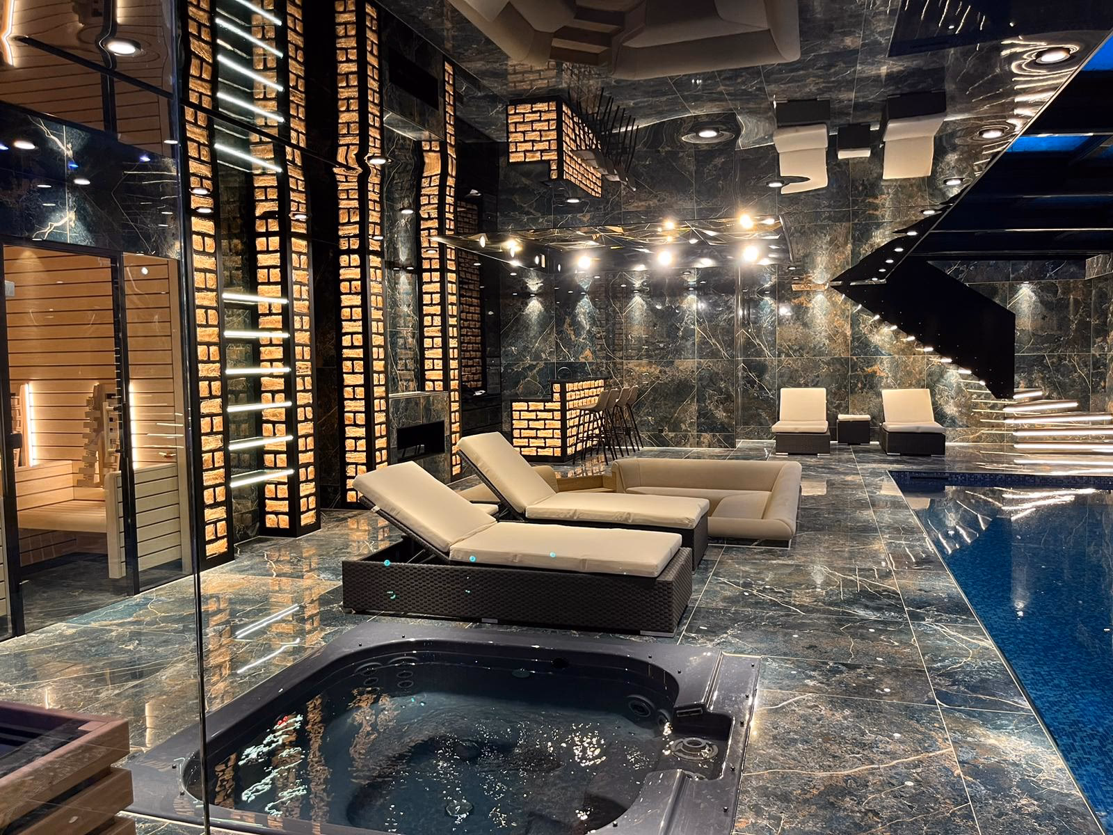 Was bietet der exklusive private Badespaß im Urlaub?