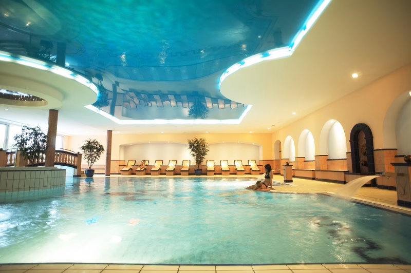 Wie groß ist das Schwimmbad in Fulda?