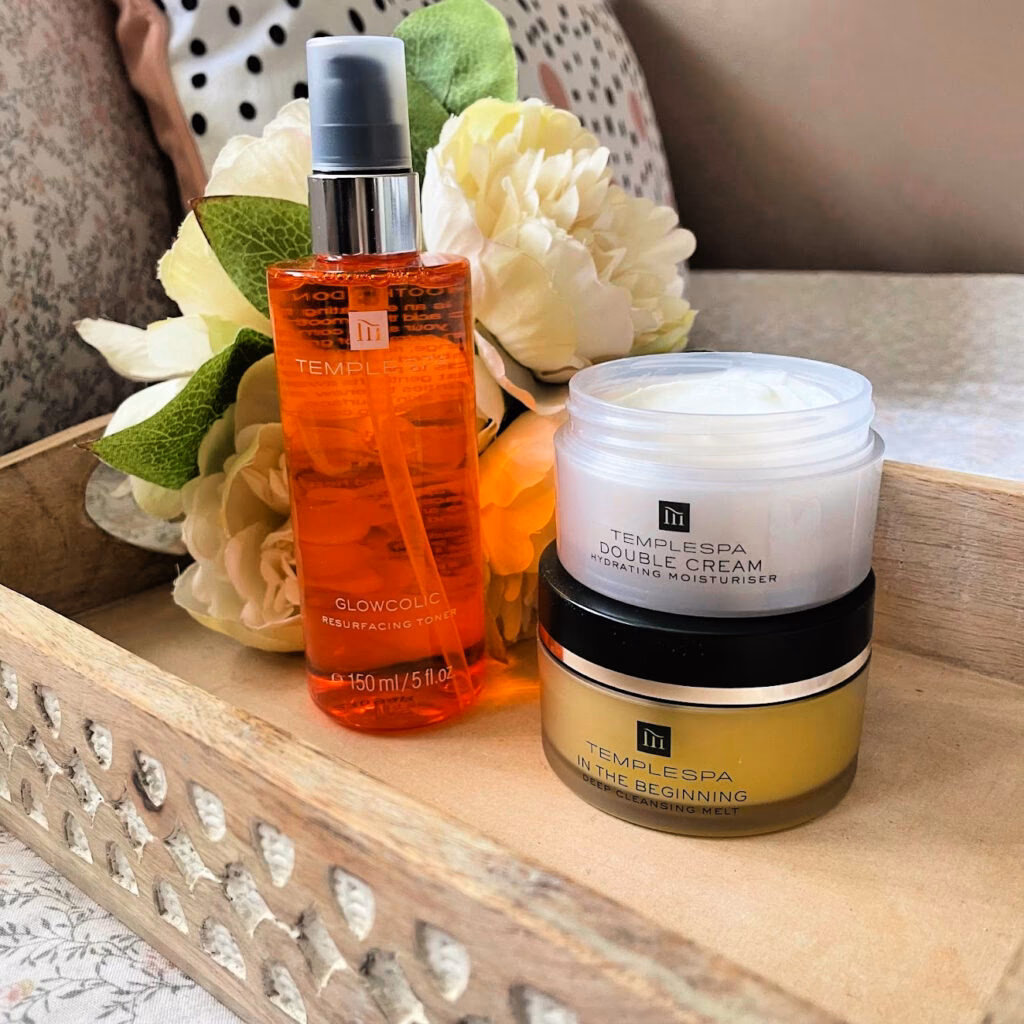 Who is templespa?