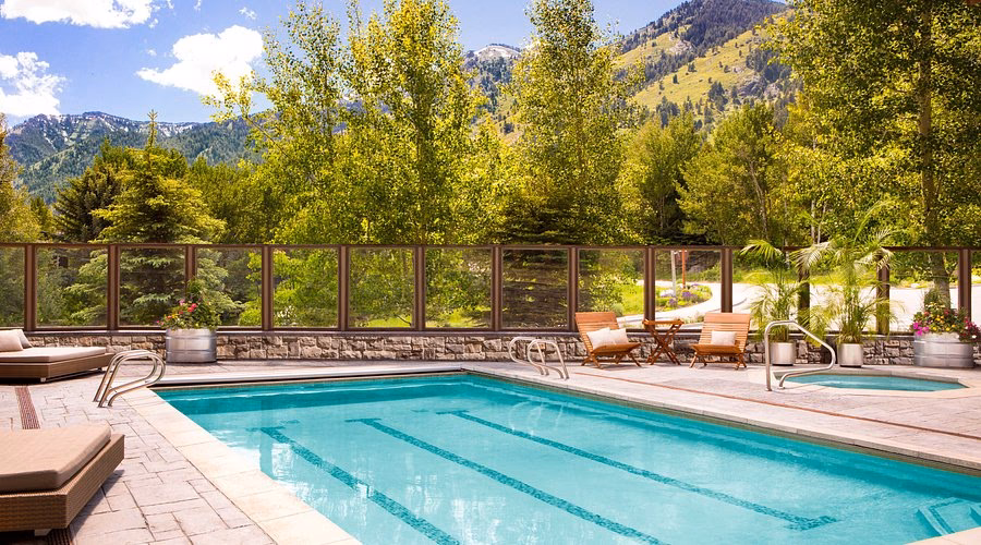 Is Grand Teton a good hotel for a honeymoon?