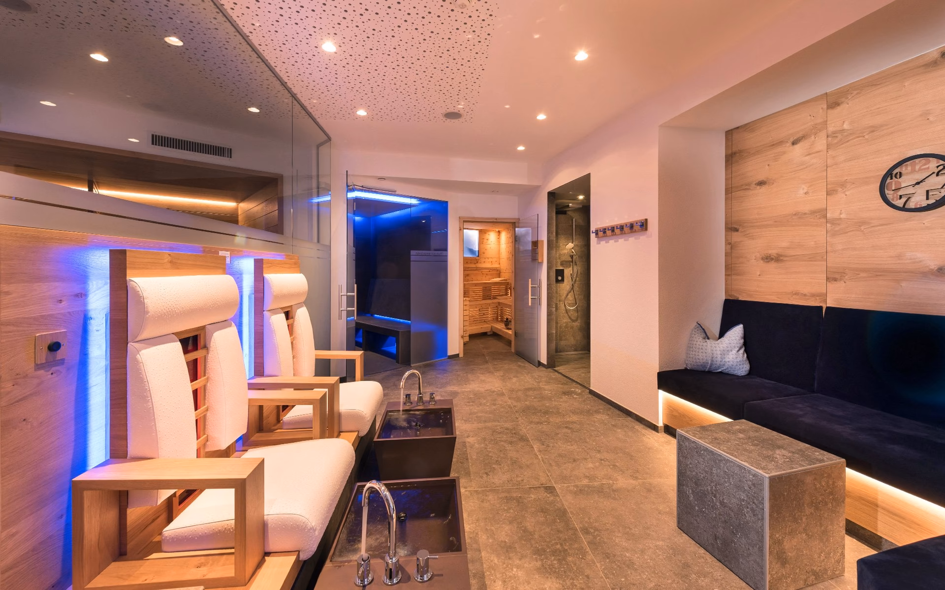 Who can use the textile-free area in the Nature Spa?