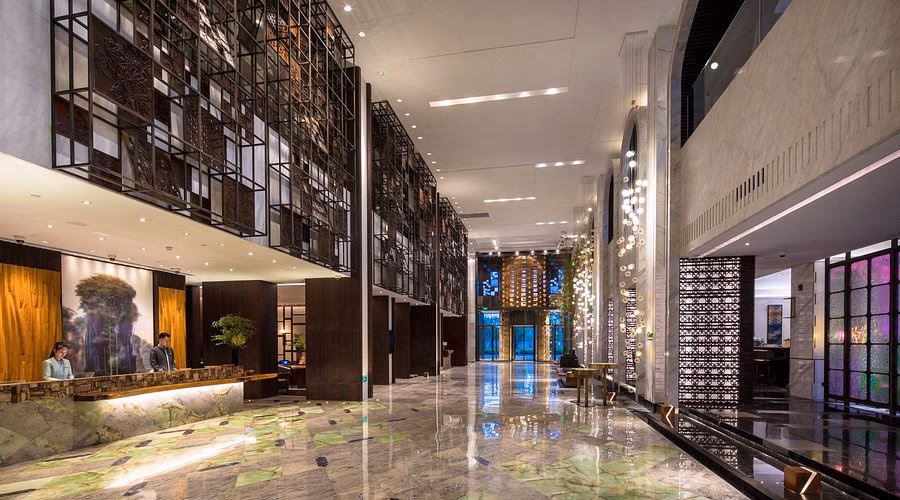 Are pets allowed at Anandi Hotel & Spa?