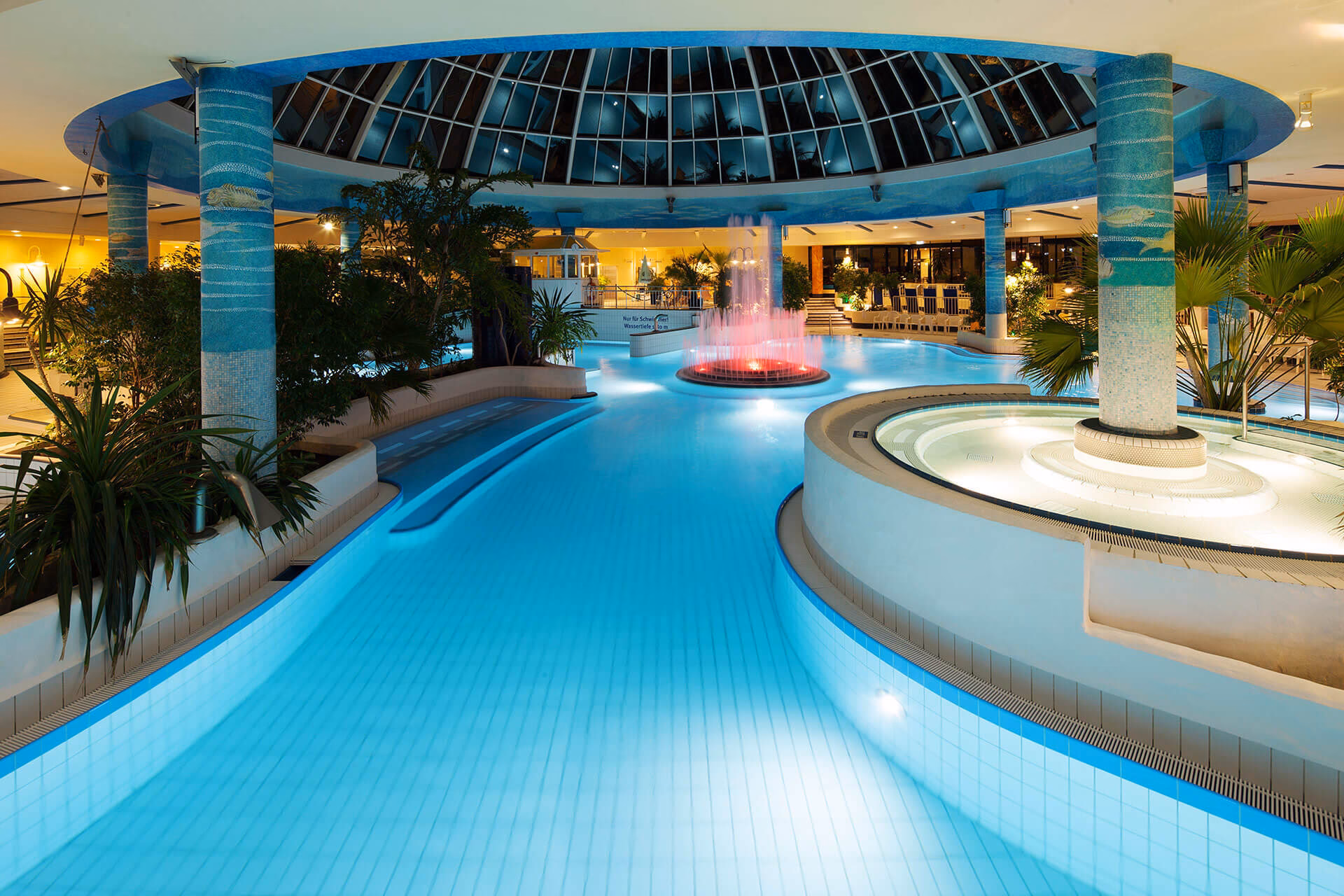 Wie kann man den Eintritt zum Thermalbad erhalten?