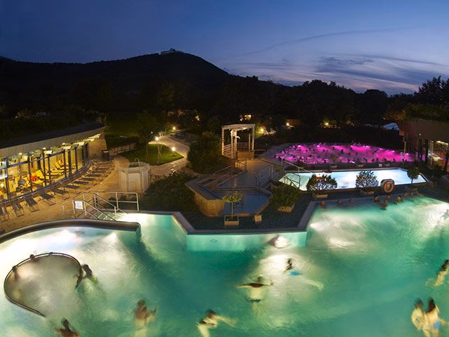 Wo befinden sich die meisten Thermalbäder?