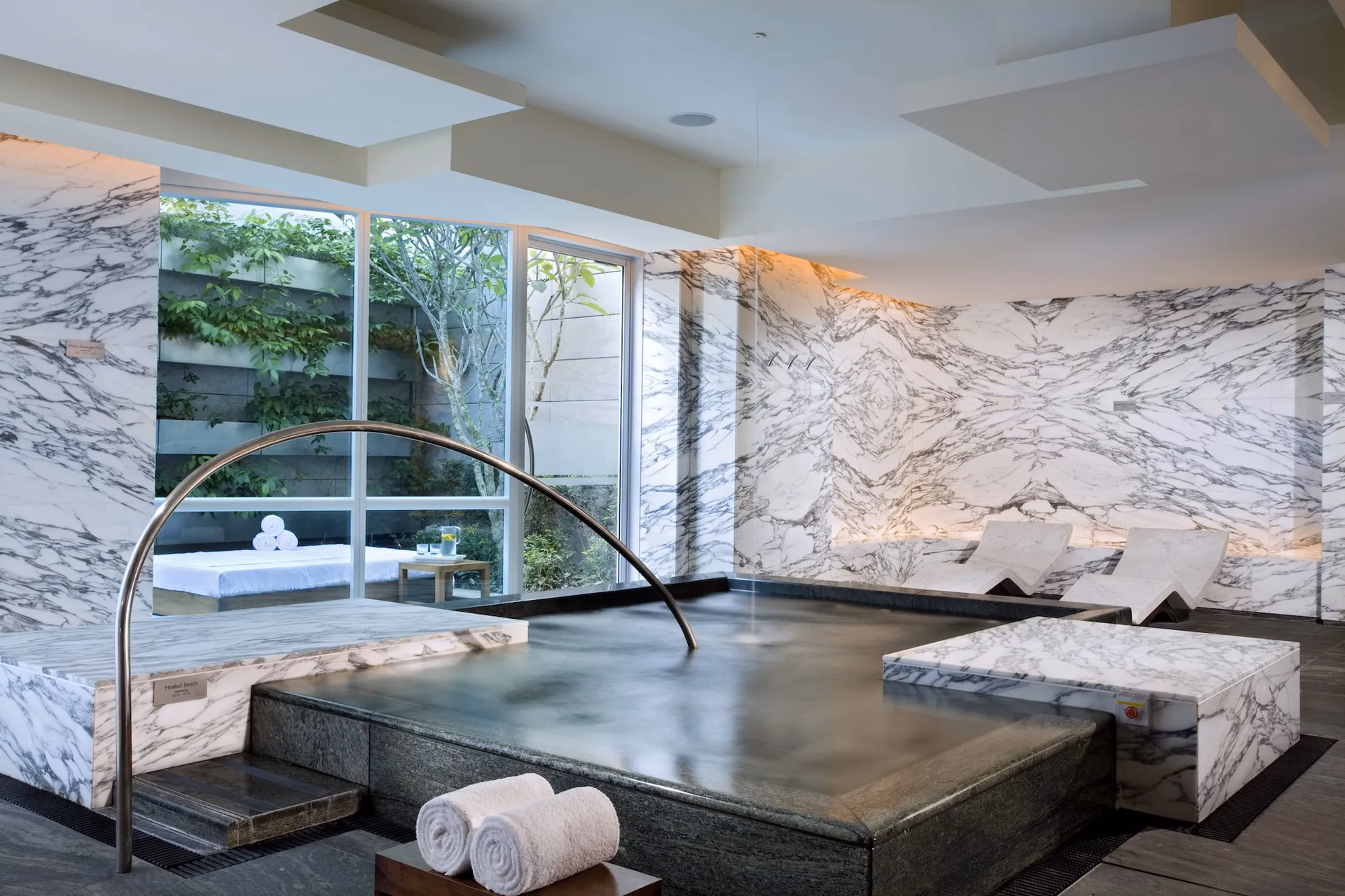 How much does a spa cost in Singapore?