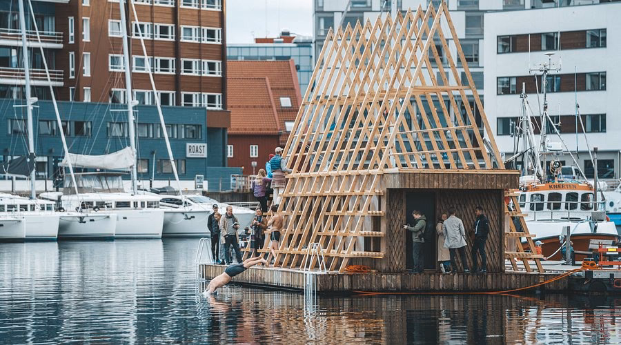 What to do in Tromso?