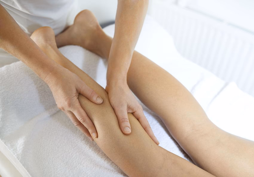 Was hilft gegen Wassereinlagerungen in den Beinen?