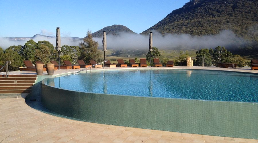 When was Emirates Wolgan Valley opened?